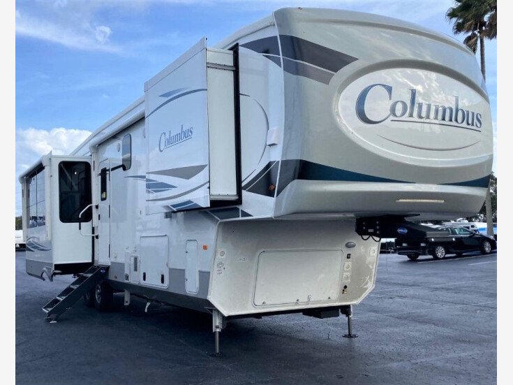 Thumbnail Photo undefined for New 2023 Palomino Columbus Compass